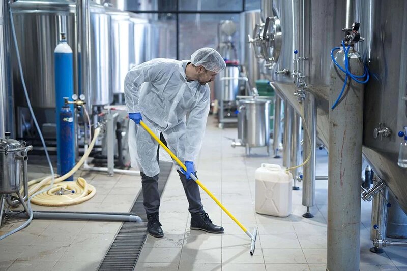 Deja Vu International - Curatenie profesionala, servicii DDD, echipamente de protectie